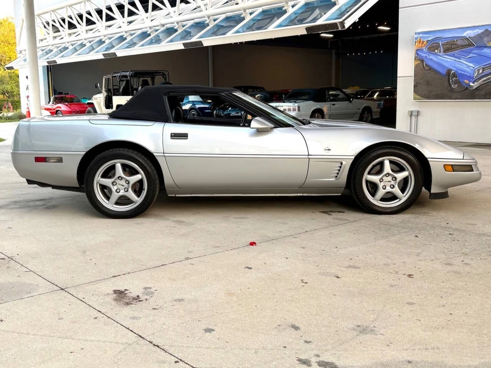1996 Chevrolet Corvette C4 - Image 23 of 31