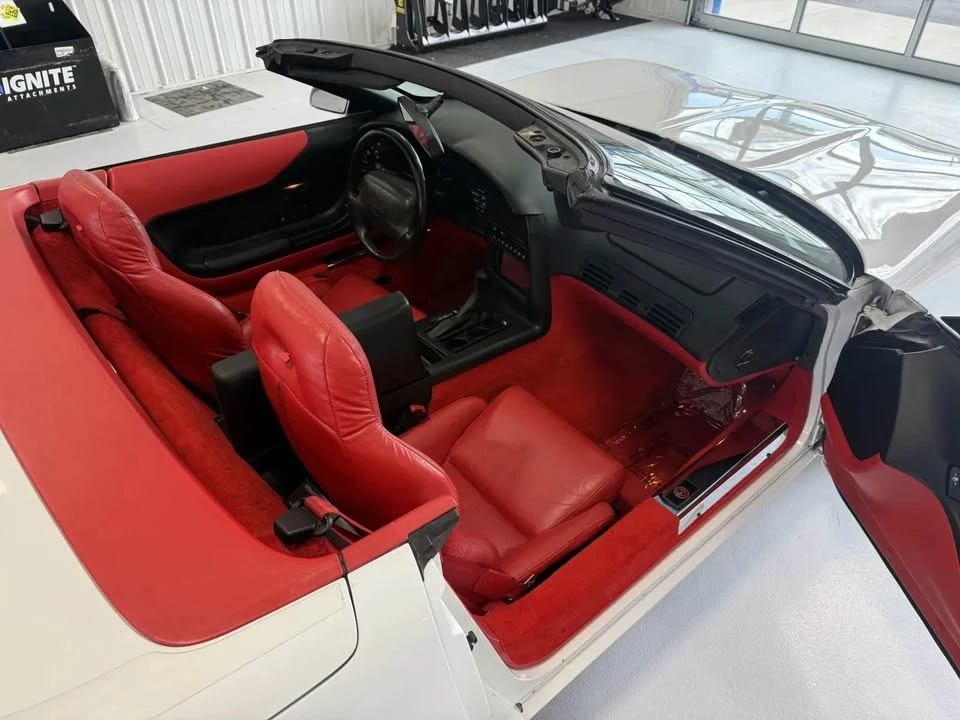 1996 Chevrolet Corvette C4 - Image 9 of 14