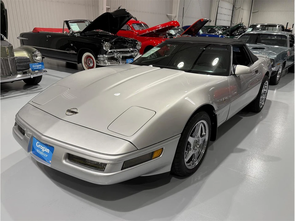 1996 Chevrolet Corvette C4 - Image 2 of 31