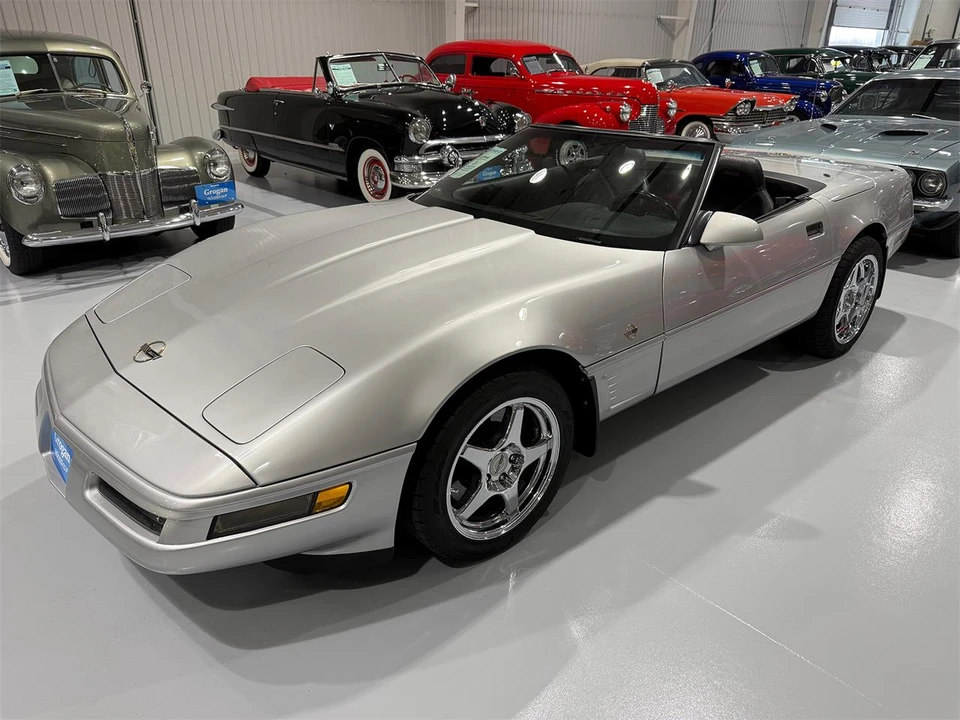 1996 Chevrolet Corvette C4 - Image 14 of 31