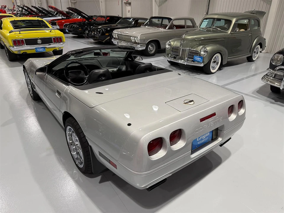 1996 Chevrolet Corvette C4 - Image 15 of 31
