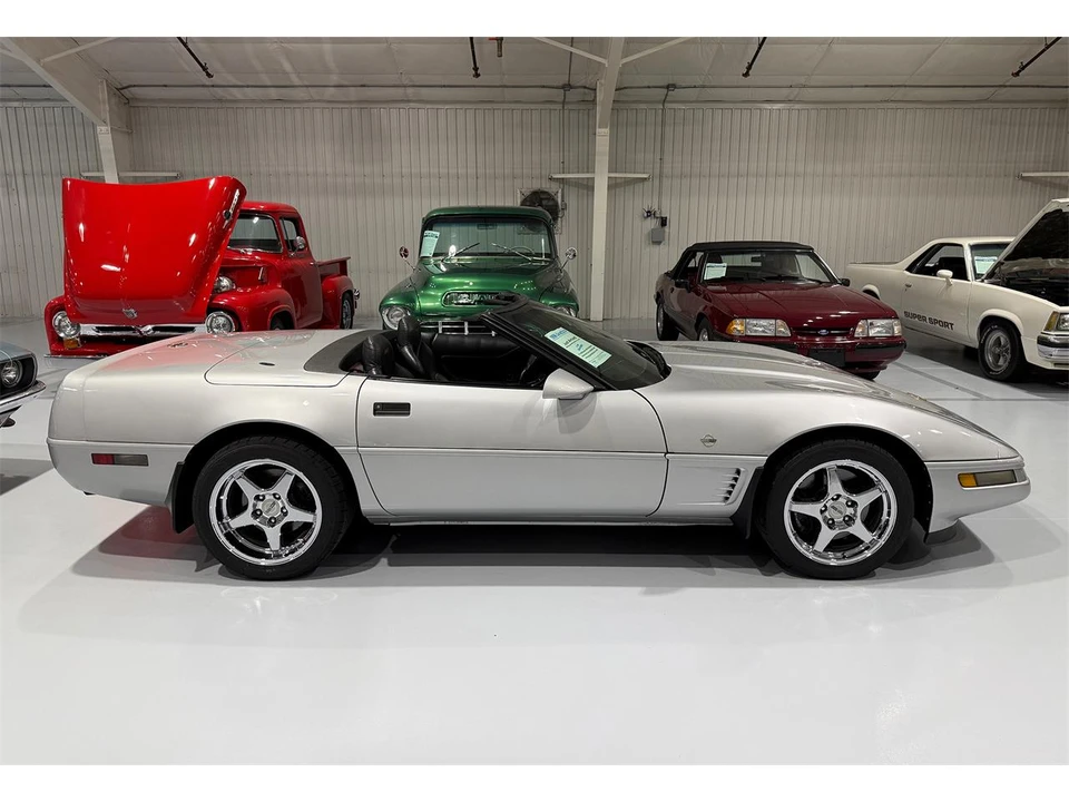 1996 Chevrolet Corvette C4 - Image 18 of 31
