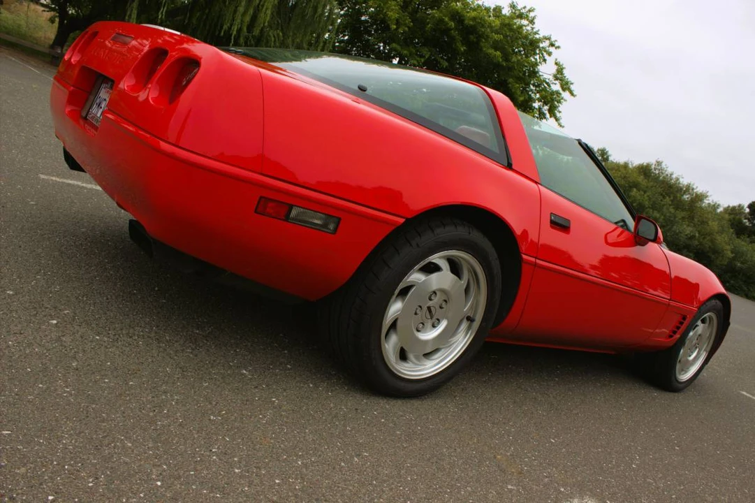1996 Chevrolet Corvette C4 - Image 3 of 24