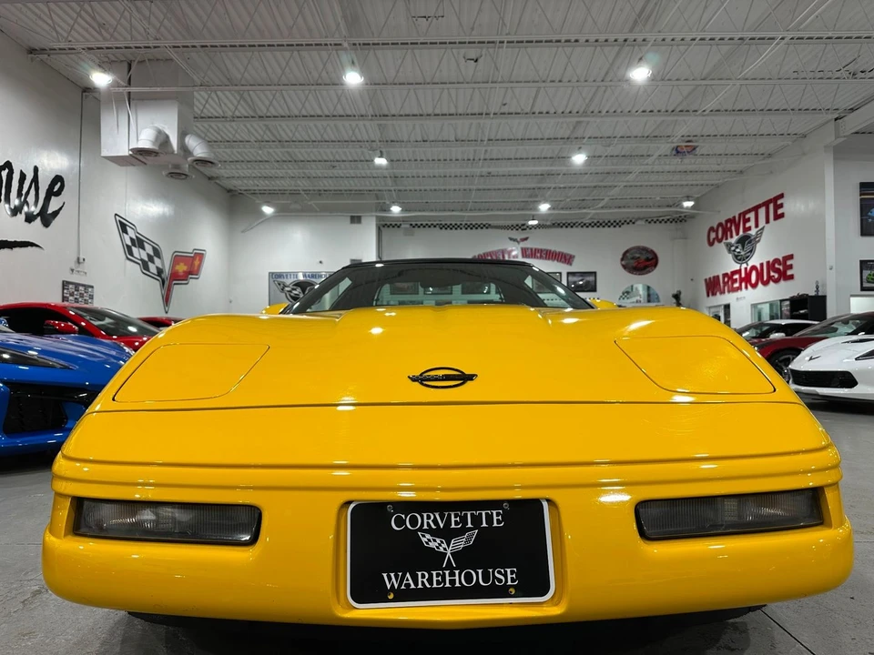 1996 Chevrolet Corvette C4 - Image 17 of 21