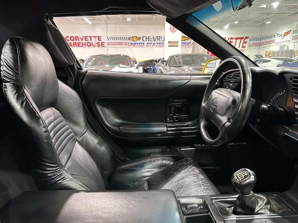1996 Chevrolet Corvette C4 - Image 11 of 26