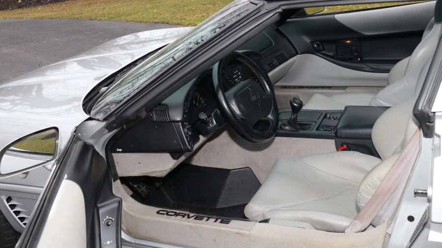 1996 Chevrolet Corvette C4 - Image 4 of 12