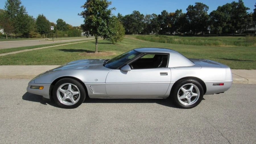 1996 Chevrolet Corvette C4 - Image 2 of 7