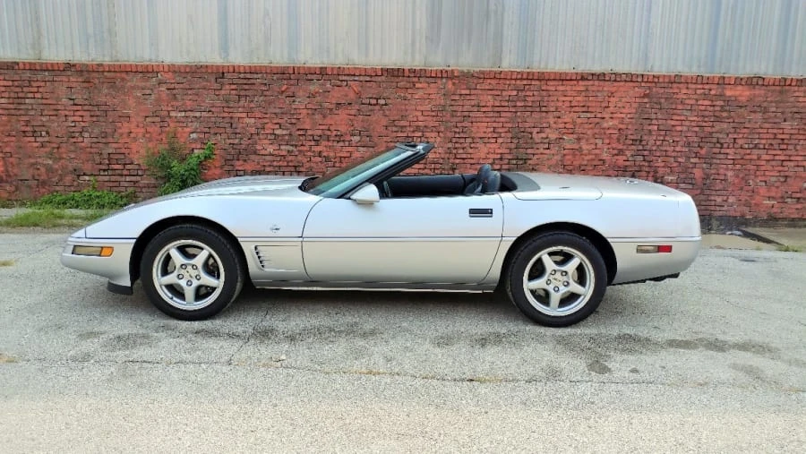 1996 Chevrolet Corvette C4 - Image 2 of 9