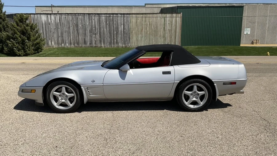 1996 Chevrolet Corvette C4 - Image 5 of 15