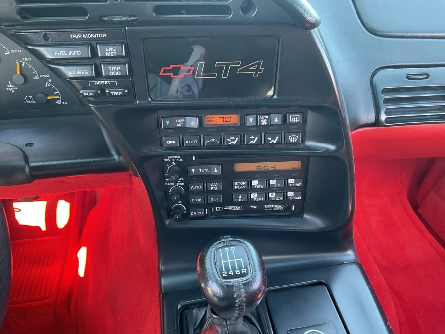 1996 Chevrolet Corvette C4 - Image 10 of 13