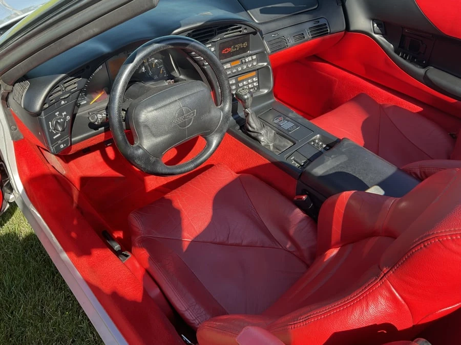 1996 Chevrolet Corvette C4 - Image 7 of 13