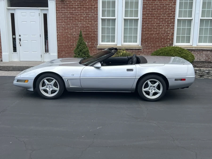 1996 Chevrolet Corvette C4 - Image 2 of 10
