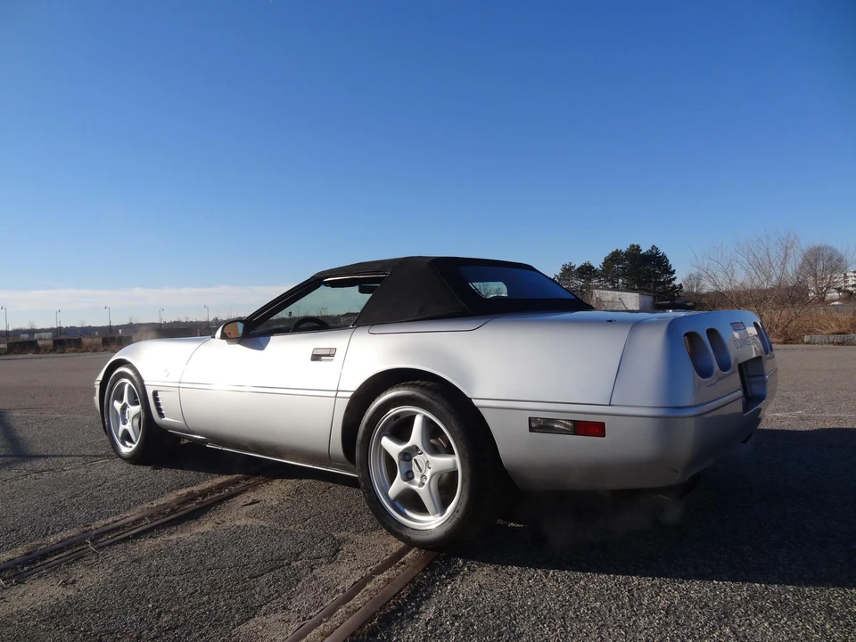 1996 Chevrolet Corvette C4 - Image 18 of 31