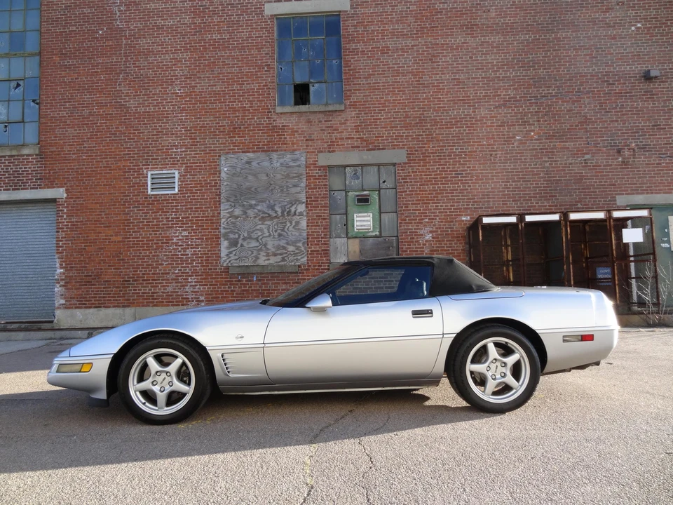 1996 Chevrolet Corvette C4 - Image 12 of 31