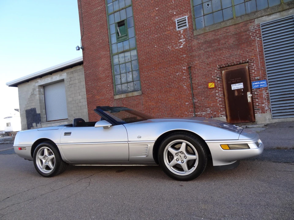 1996 Chevrolet Corvette C4 - Image 25 of 31