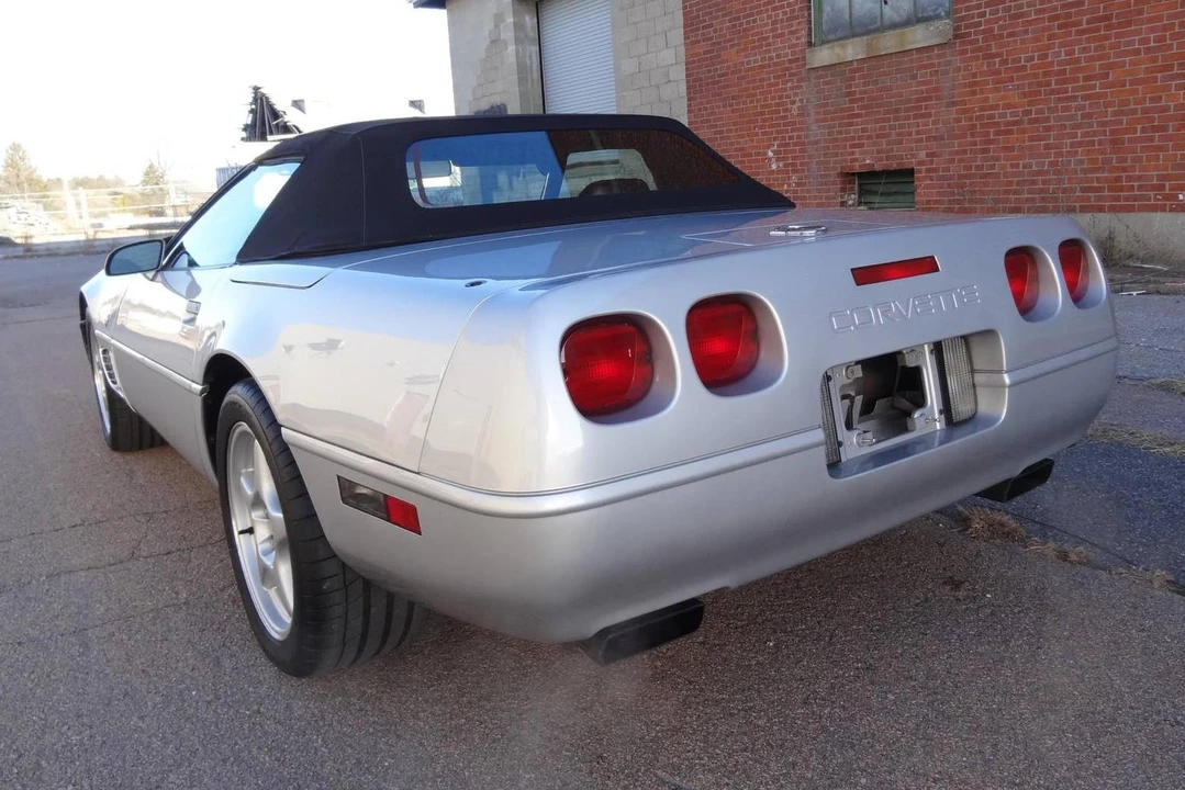 1996 Chevrolet Corvette C4 - Image 5 of 31