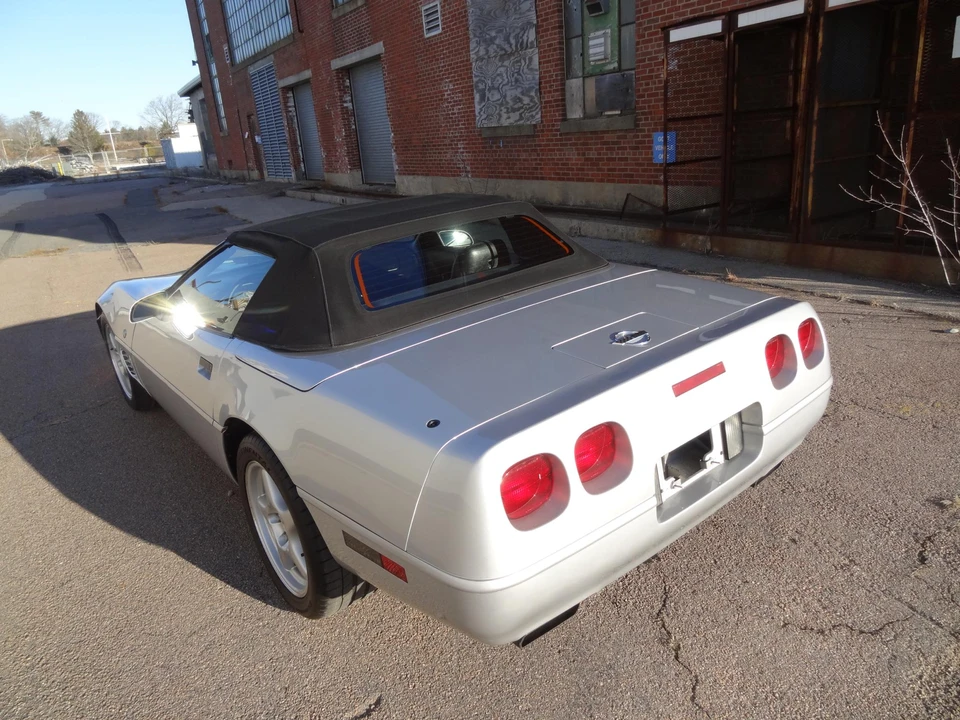1996 Chevrolet Corvette C4 - Image 20 of 31