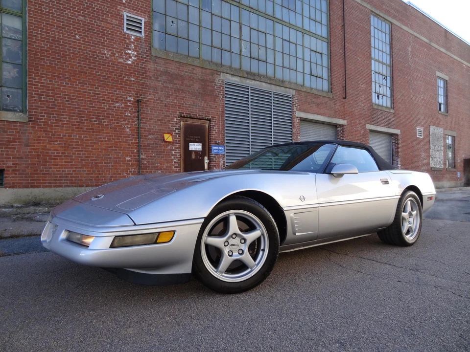 1996 Chevrolet Corvette C4 - Image 8 of 31