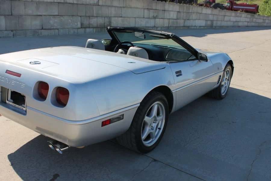 1996 Chevrolet Corvette C4 - Image 6 of 25