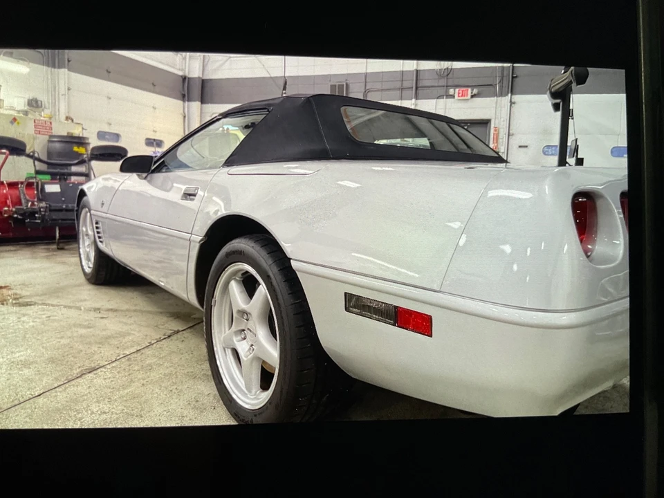 1996 Chevrolet Corvette C4 - Image 3 of 21