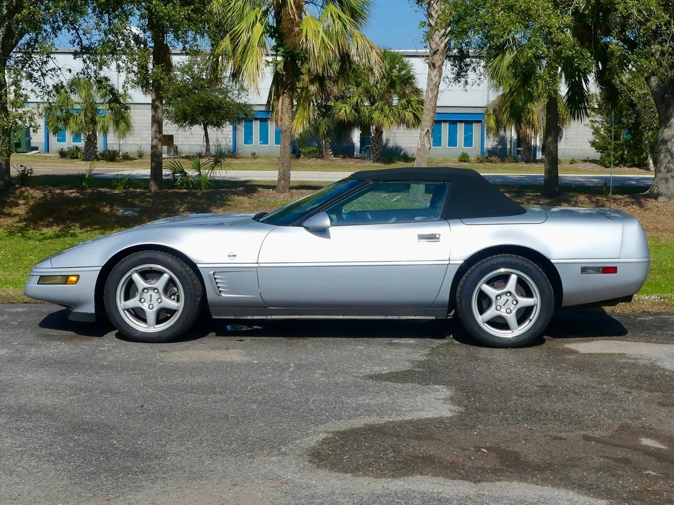 1996 Chevrolet Corvette C4 - Image 14 of 21