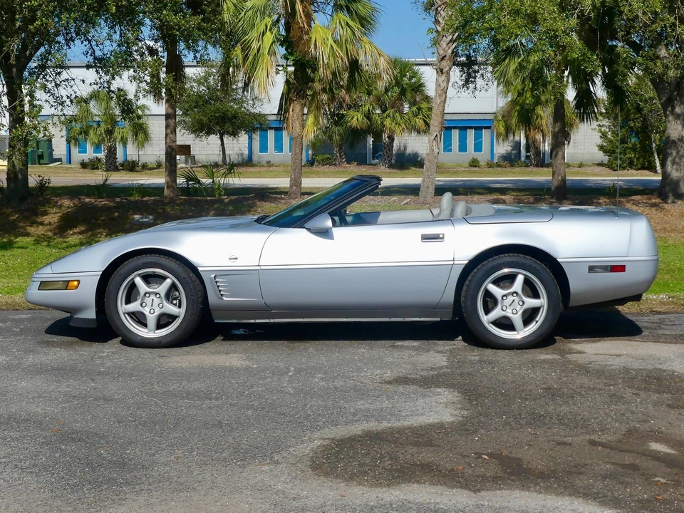 1996 Chevrolet Corvette C4 - Image 13 of 21