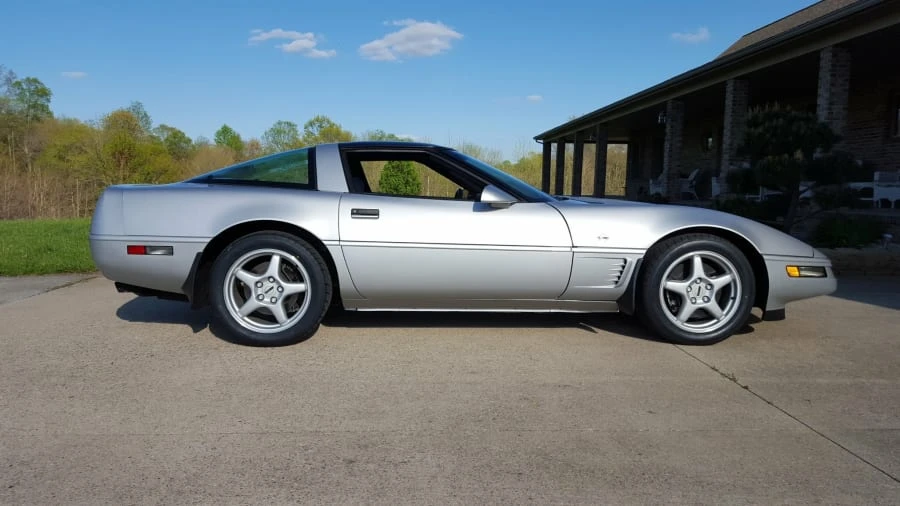 1996 Chevrolet Corvette C4 - Image 2 of 12