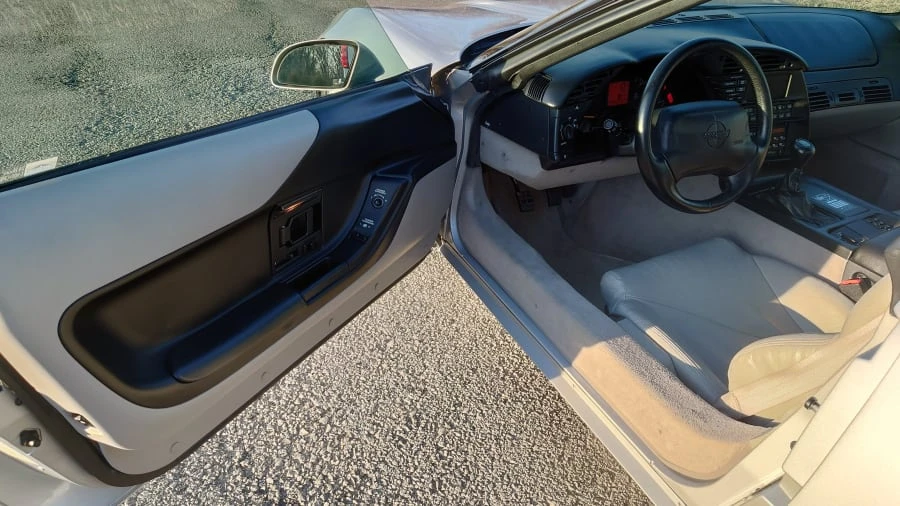 1996 Chevrolet Corvette C4 - Image 3 of 12