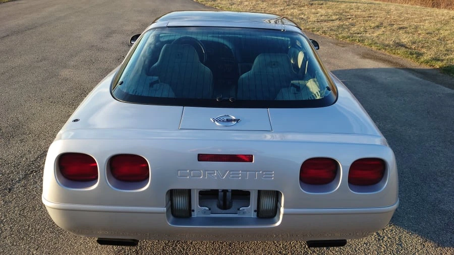 1996 Chevrolet Corvette C4 - Image 11 of 12