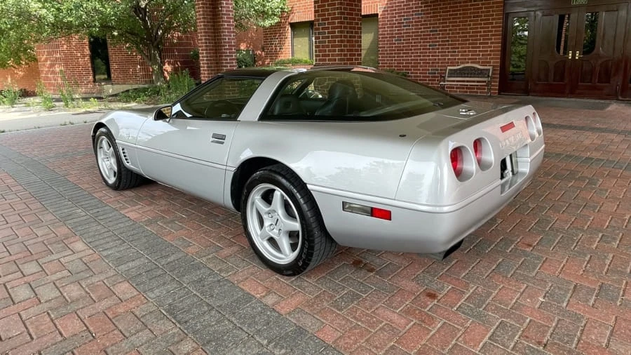 1996 Chevrolet Corvette C4 - Image 3 of 25