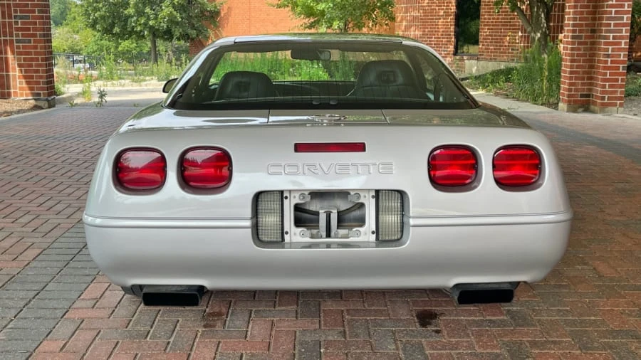 1996 Chevrolet Corvette C4 - Image 13 of 25