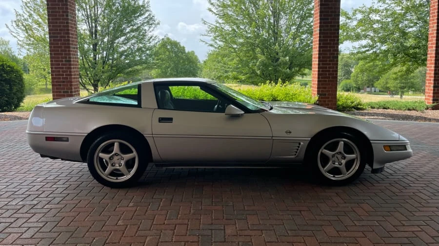 1996 Chevrolet Corvette C4 - Image 23 of 25