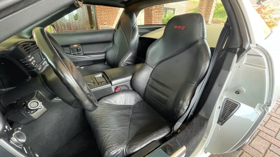 1996 Chevrolet Corvette C4 - Image 5 of 25