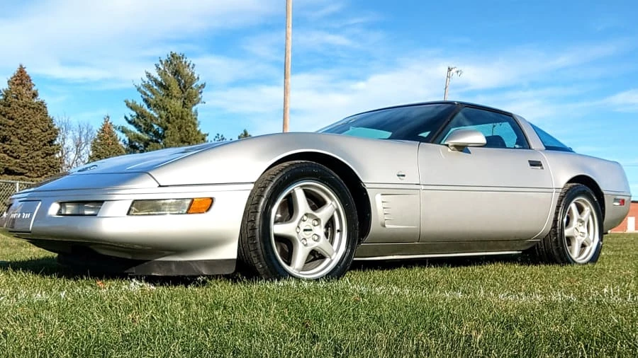 1996 Chevrolet Corvette C4 - Image 2 of 12