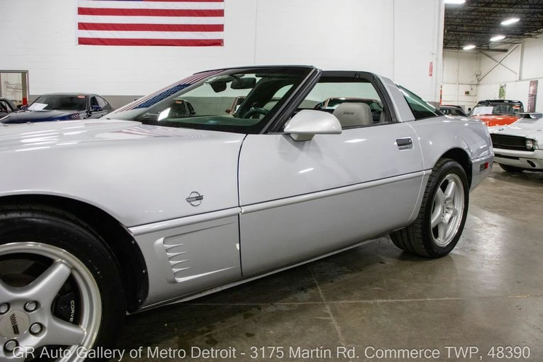 1996 Chevrolet Corvette C4 Grand Sport - Image 23 of 31
