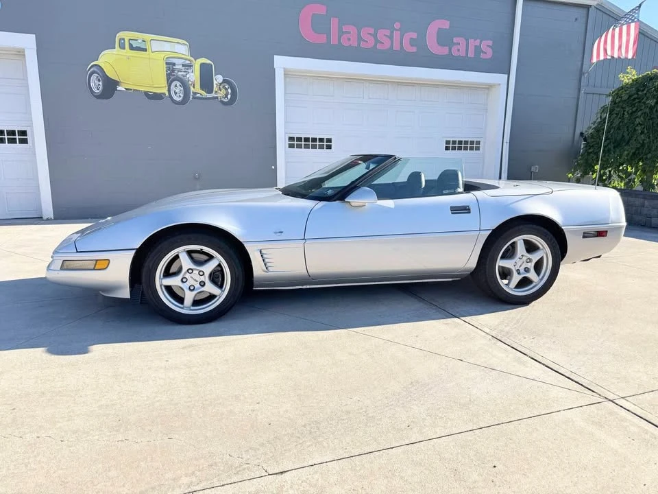 1996 Chevrolet Corvette C4 - Image 15 of 17