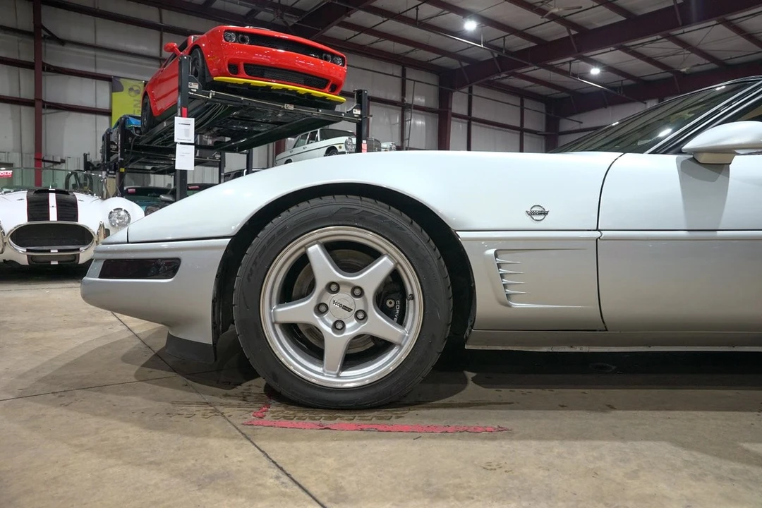 1996 Chevrolet Corvette C4 - Image 3 of 12