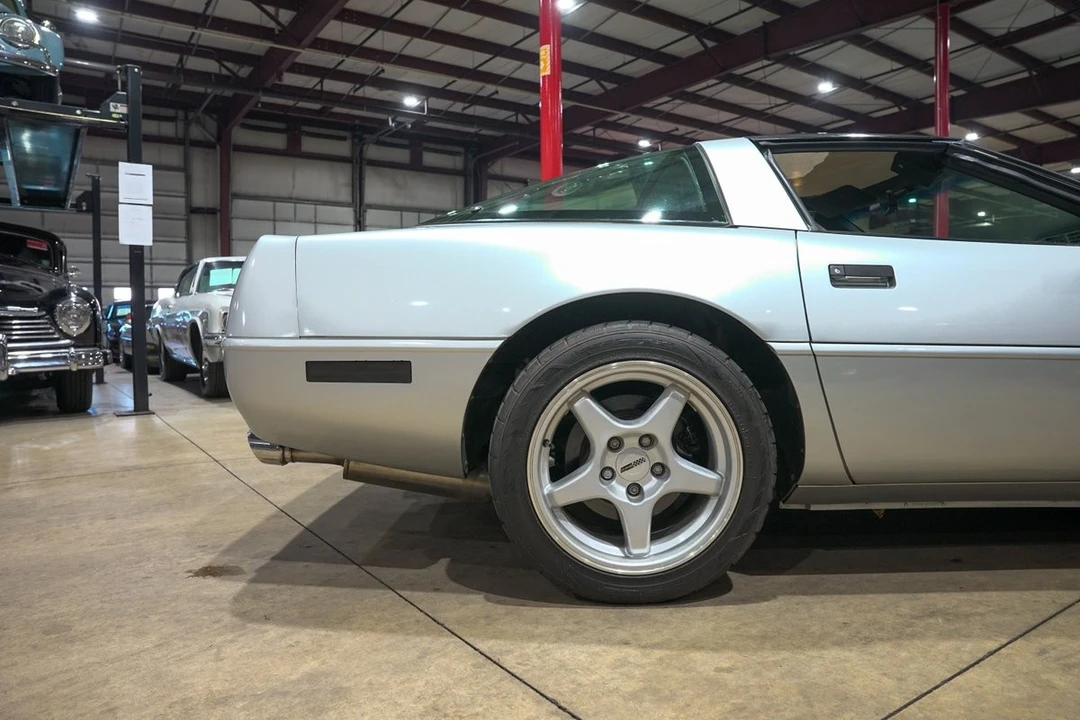 1996 Chevrolet Corvette C4 - Image 9 of 12