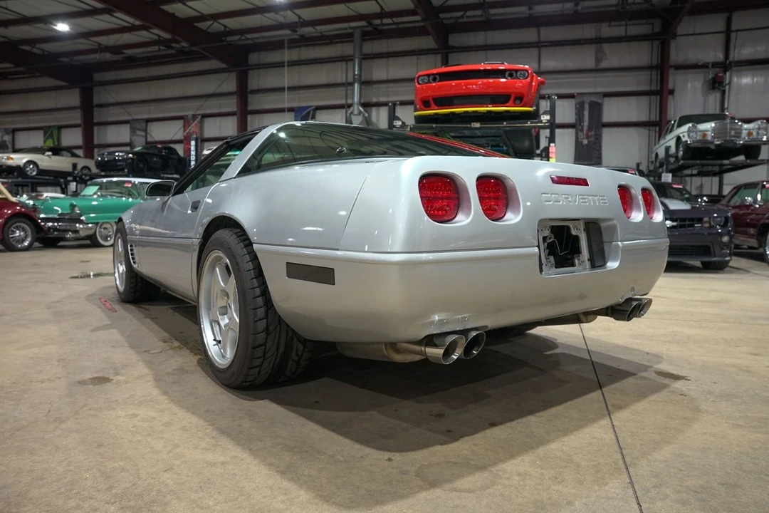 1996 Chevrolet Corvette C4 - Image 6 of 12