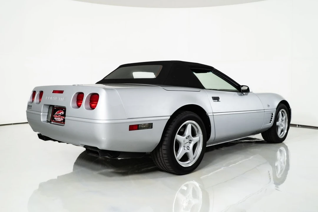 1996 Chevrolet Corvette C4 - Image 15 of 31