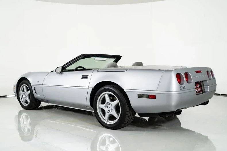 1996 Chevrolet Corvette C4 - Image 10 of 21
