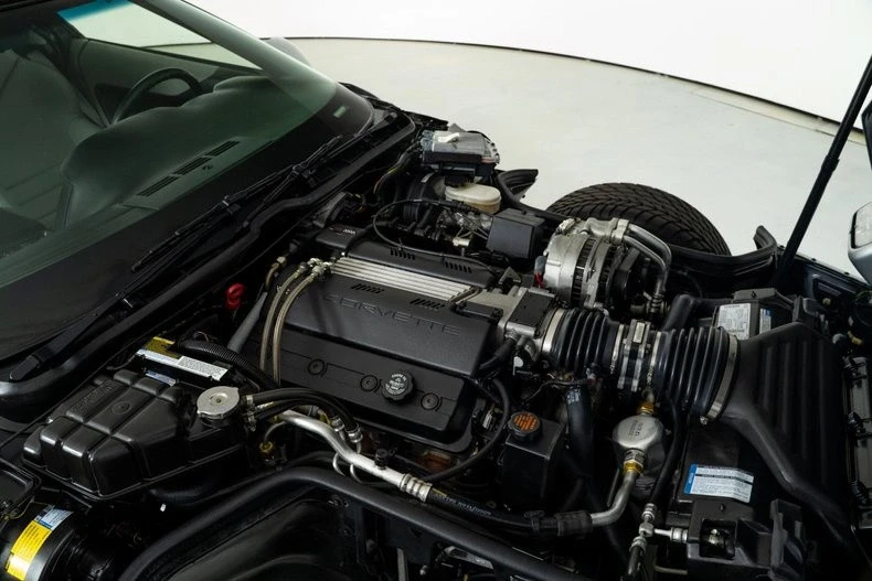 1996 Chevrolet Corvette C4 - Image 3 of 21