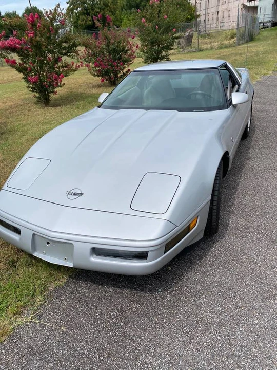 1996 Chevrolet Corvette C4 - Image 16 of 23