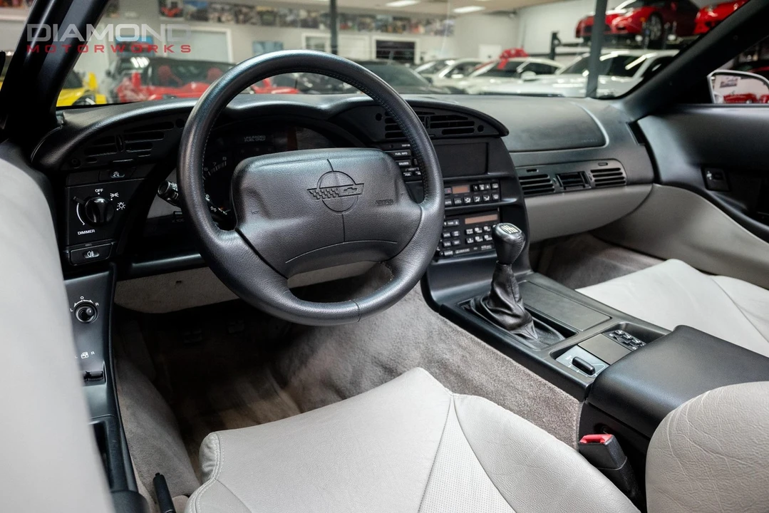 1996 Chevrolet Corvette C4 - Image 11 of 12
