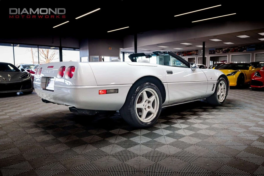 1996 Chevrolet Corvette C4 - Image 25 of 31