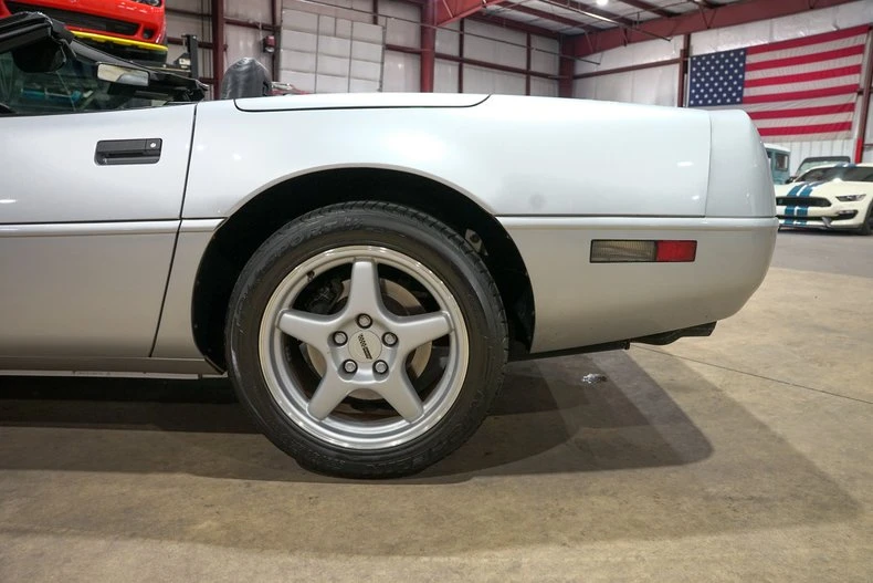 1996 Chevrolet Corvette C4 - Image 6 of 31