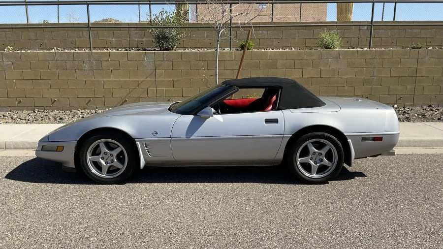 1996 Chevrolet Corvette C4 - Image 5 of 16