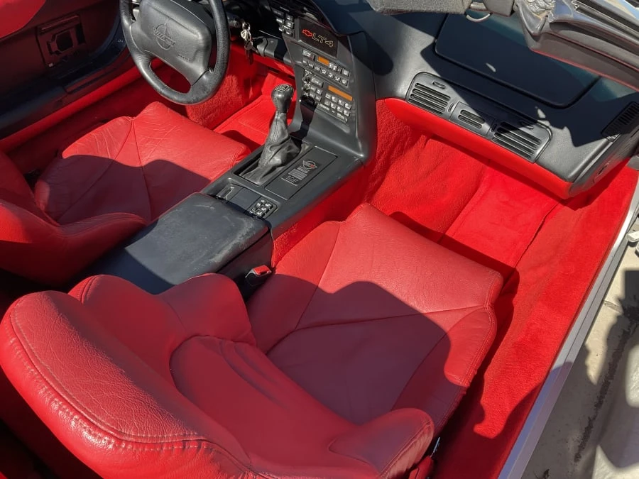 1996 Chevrolet Corvette C4 - Image 10 of 16