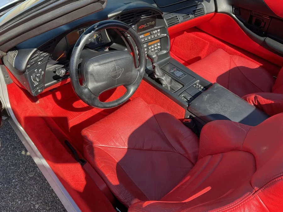 1996 Chevrolet Corvette C4 - Image 9 of 16