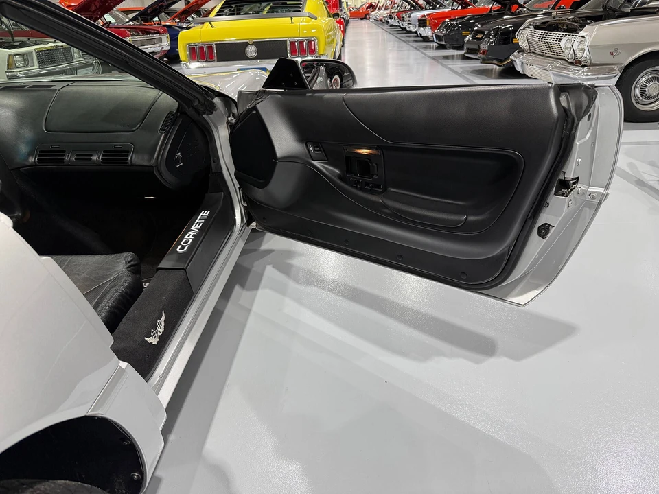 1996 Chevrolet Corvette C4 - Image 31 of 31